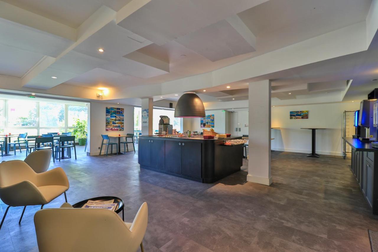 Hotel Restaurant Kyriad Frejus Luaran gambar