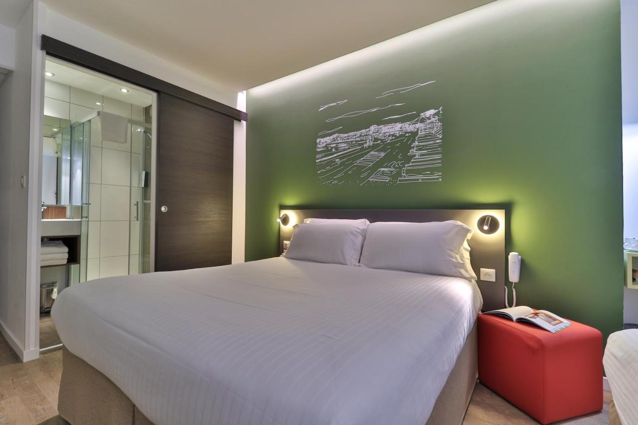 Hotel Restaurant Kyriad Frejus Luaran gambar