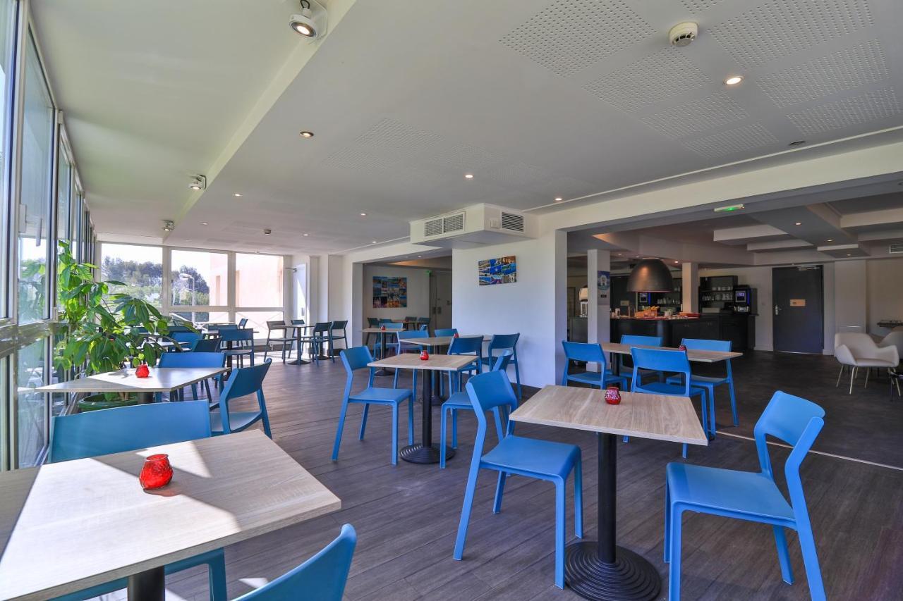 Hotel Restaurant Kyriad Frejus Luaran gambar