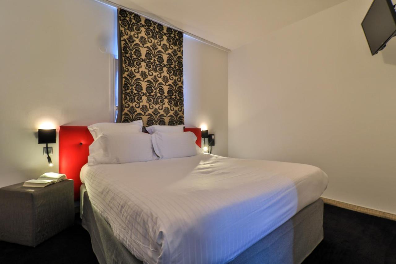 Hotel Restaurant Kyriad Frejus Luaran gambar